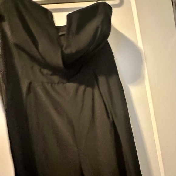 TFNC LONDON Size Large Black Jumpsuit Size Large - Picture 3 of 5
